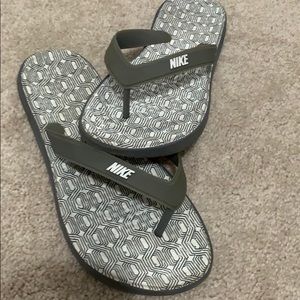 Nike flip flops